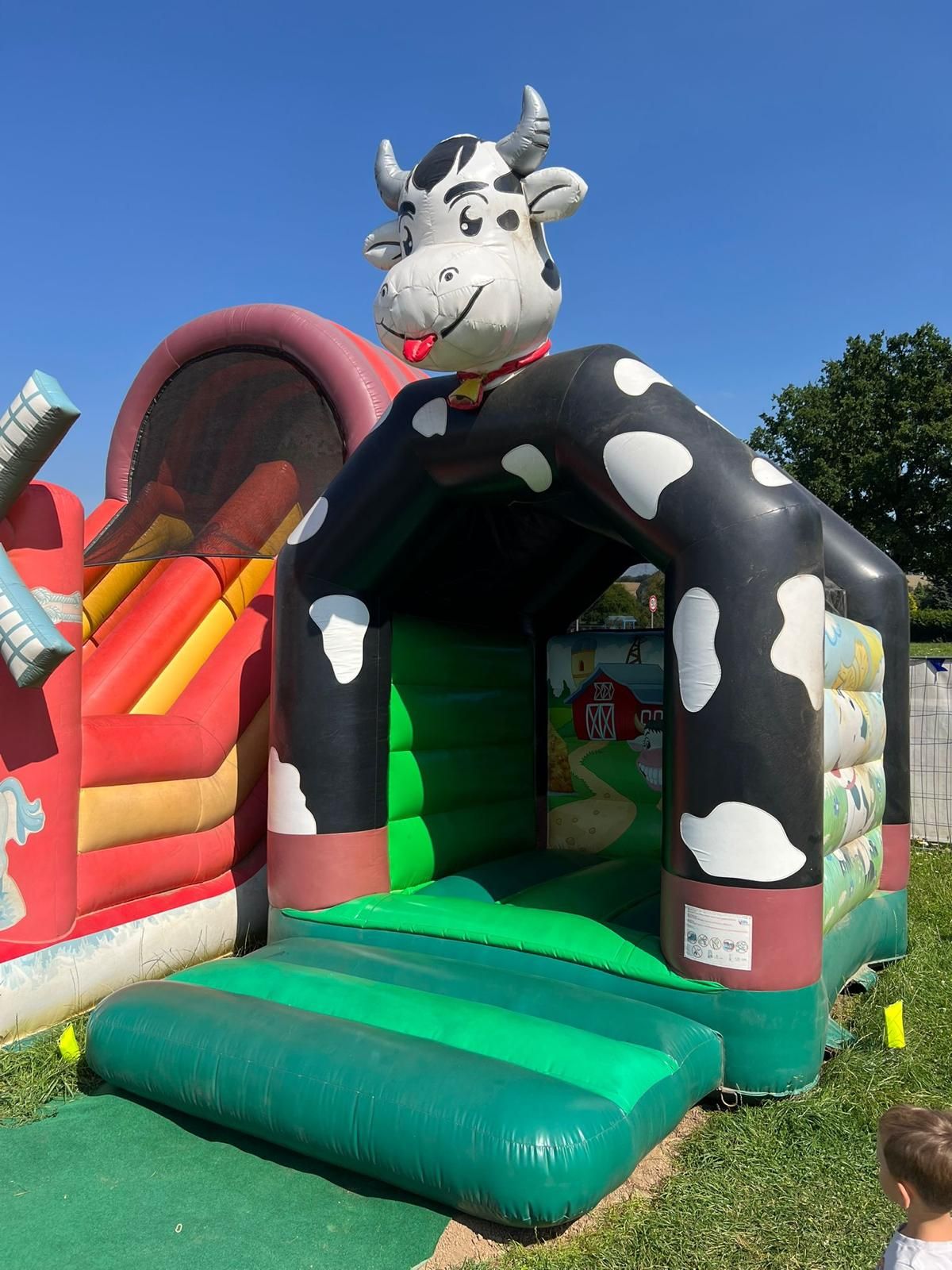 Hüpfburg Mini Kuh gebraucht